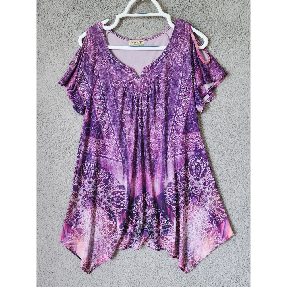 One‎ World Tunic Top Womens Medium Purple Paisley Cold Shoulder Sharkbite Hem